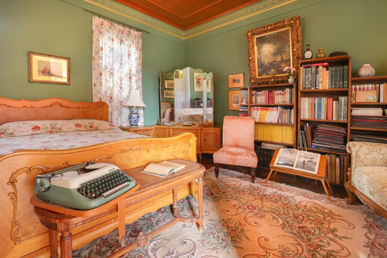 Museum Hotel George Molfetas Аргостолион Экстерьер фото
